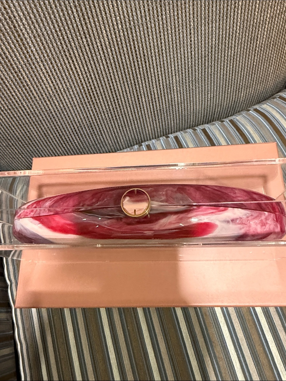Cult gaia magenta Annika resin clutch - Picture 3 of 5